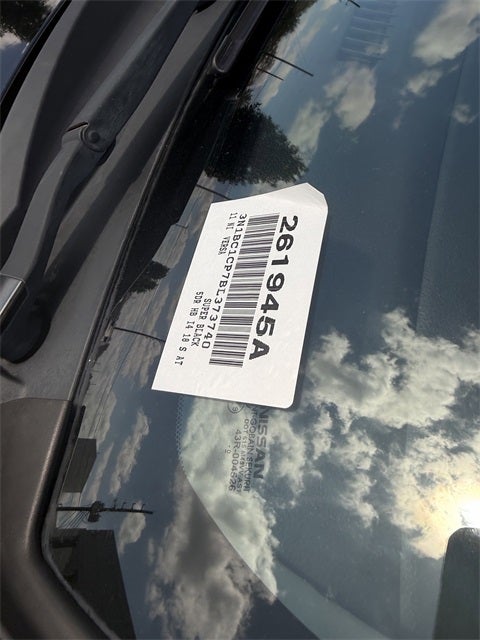 2011 Nissan Versa 1.8 S