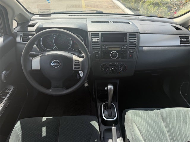 2011 Nissan Versa 1.8 S