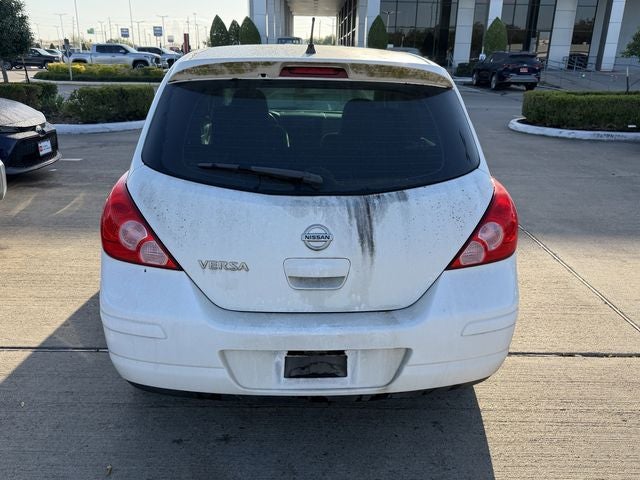 2012 Nissan Versa 1.8 S