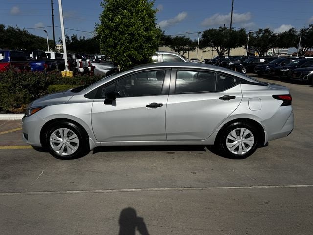 2024 Nissan Versa 1.6 S