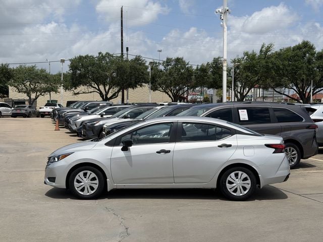2024 Nissan Versa 1.6 S