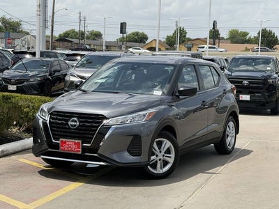 2024 Nissan Kicks S