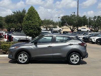 2024 Nissan Kicks S