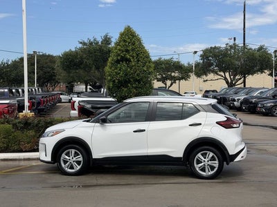 2024 Nissan Kicks S