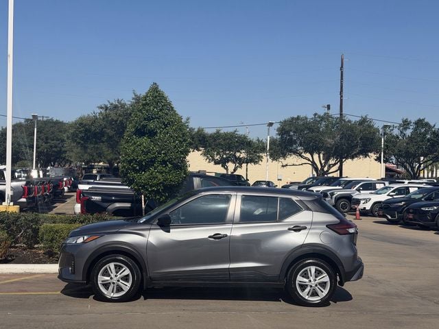 2024 Nissan Kicks S