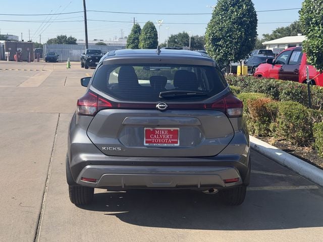 2024 Nissan Kicks S
