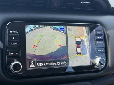 2021 Nissan Kicks SR