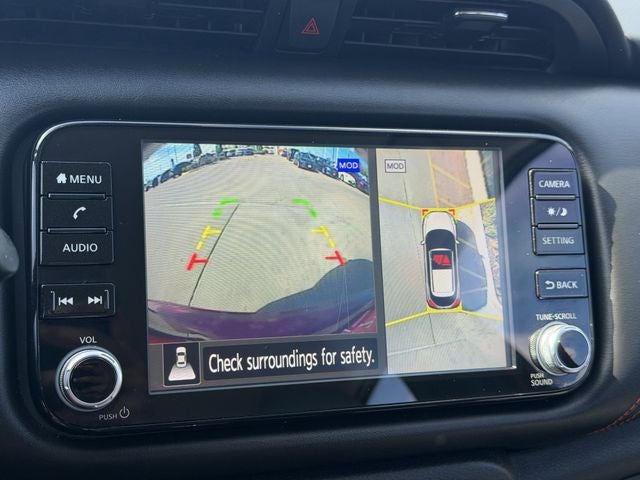 2021 Nissan Kicks SR