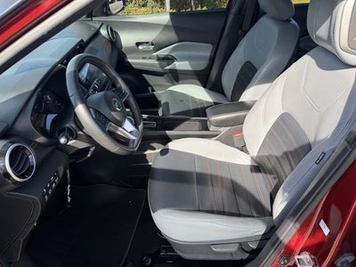 2021 Nissan Kicks SR