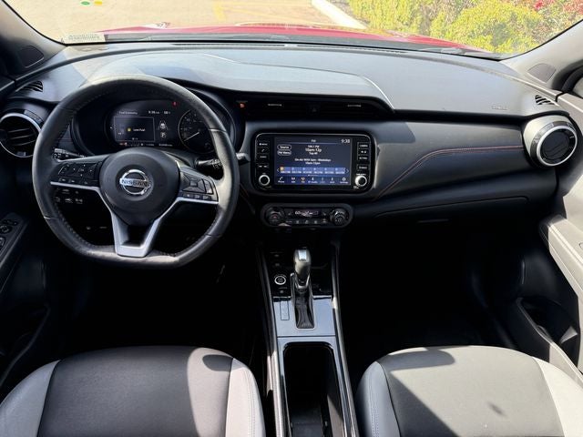 2021 Nissan Kicks SR