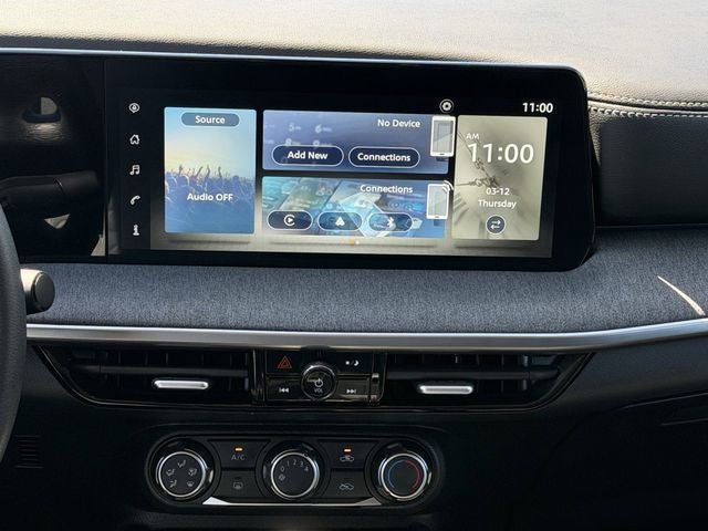 2025 Nissan Kicks MPV SV