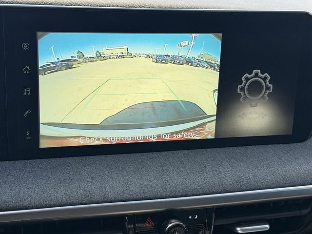 2025 Nissan Kicks MPV SV