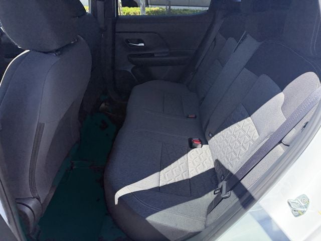 2025 Nissan Kicks MPV SV