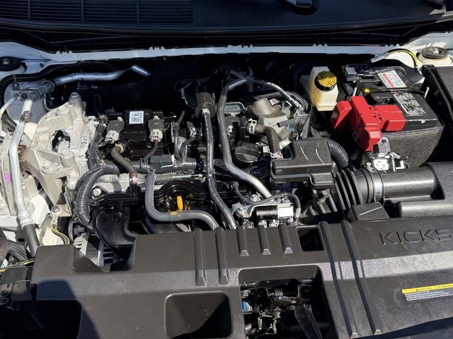 2025 Nissan Kicks MPV SV