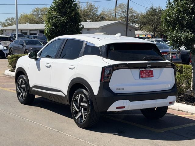 2025 Nissan Kicks MPV SV
