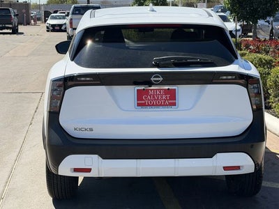 2025 Nissan Kicks MPV SV