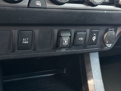 2023 Toyota Tacoma TRD Off-Road V6