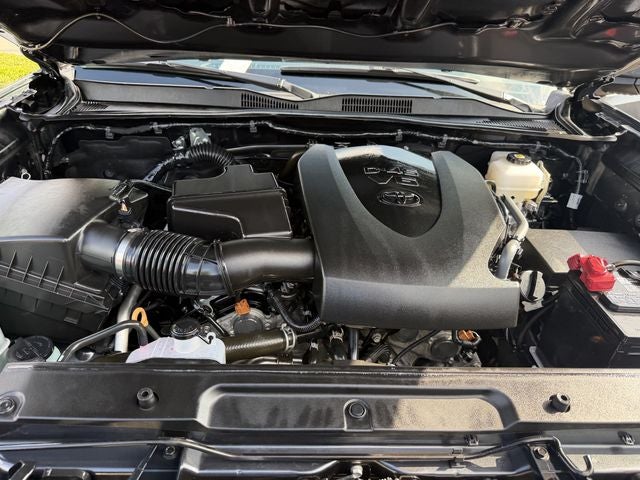 2023 Toyota Tacoma TRD Off-Road V6