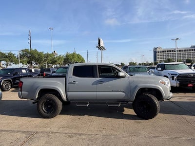 2020 Toyota TACOMA SR5 SR5 V6