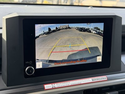 2025 Toyota TACOMA SR5 SR5