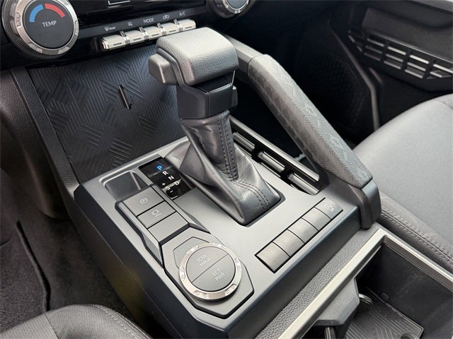 2025 Toyota TACOMA SR5 SR5