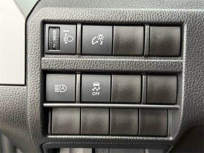 2025 Toyota TACOMA SR5 SR5