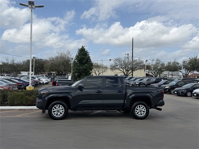 2025 Toyota TACOMA SR5 SR5
