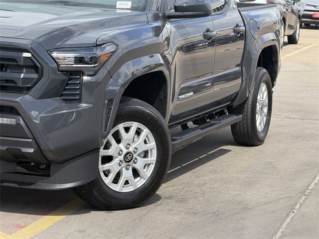 2025 Toyota TACOMA SR5 SR5