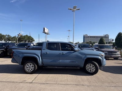 2026 Toyota TACOMA SR5 SR5