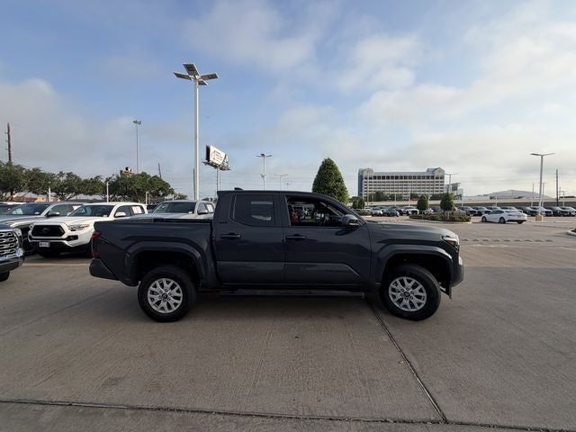 2025 Toyota TACOMA SR5 SR5