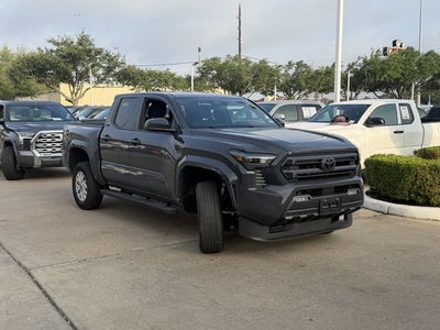 2025 Toyota TACOMA SR5 SR5