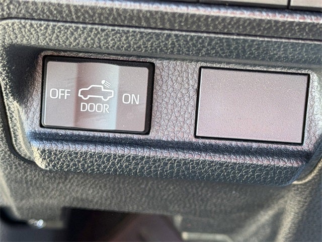 2025 Toyota TACOMA SR5 SR5