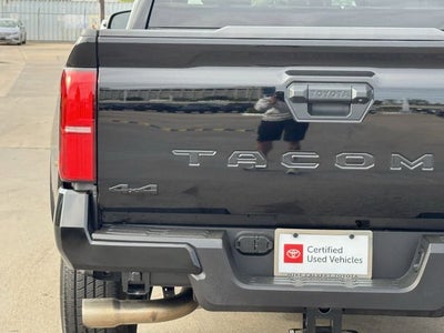 2025 Toyota TACOMA SR5 SR5