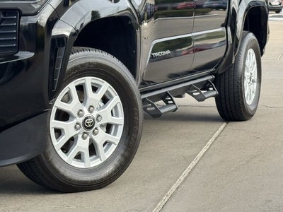 2025 Toyota TACOMA SR5 SR5