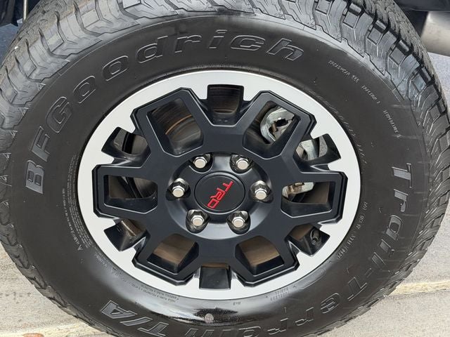 2025 Toyota Tacoma TRD Off-Road