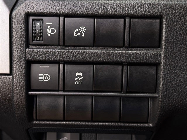 2025 Toyota TACOMA SR5 SR5