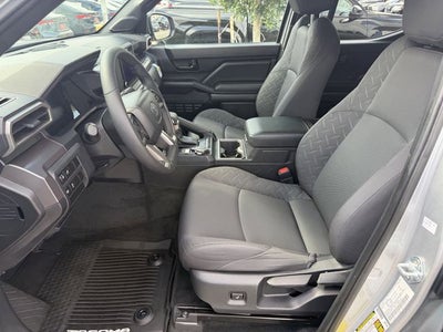 2025 Toyota TACOMA SR5 SR5