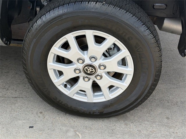 2025 Toyota TACOMA SR5 SR5