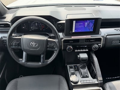 2025 Toyota TACOMA SR5 SR5
