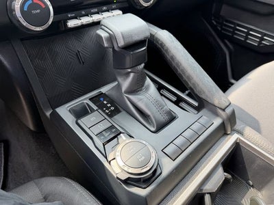 2025 Toyota TACOMA SR5 SR5