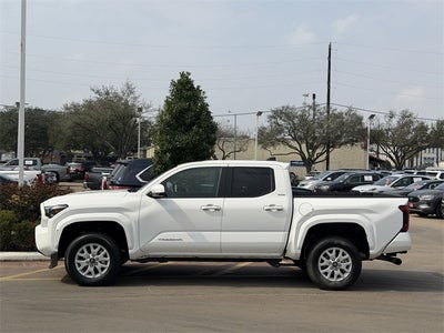 2025 Toyota TACOMA SR5 SR5