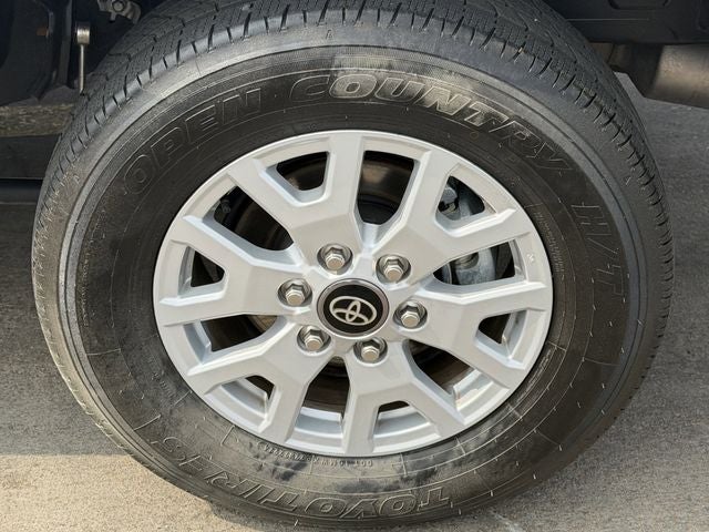 2025 Toyota TACOMA SR5 SR5