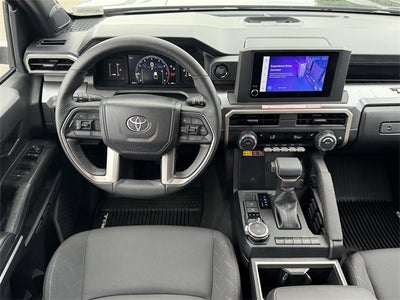 2025 Toyota TACOMA SR5 SR5