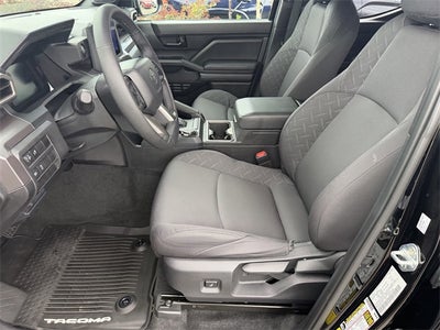 2025 Toyota TACOMA SR5 SR5