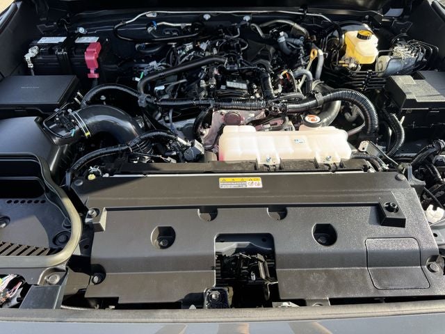 2025 Toyota TACOMA SR5 SR5