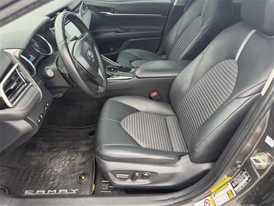 2018 Toyota CAMRY LE