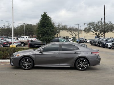 2018 Toyota CAMRY LE