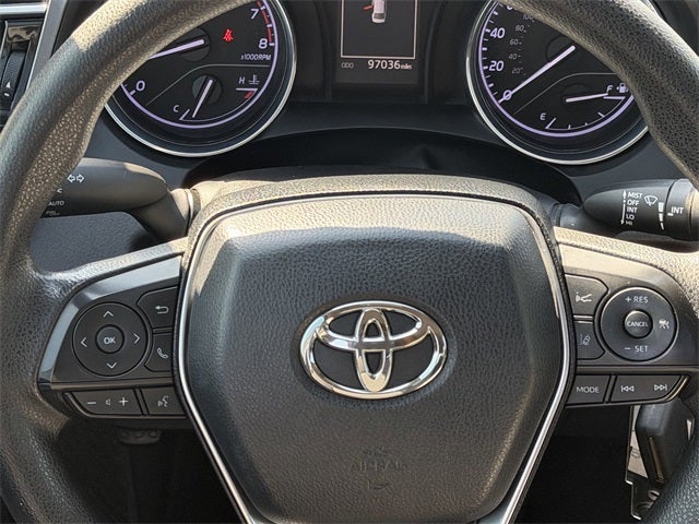 2019 Toyota CAMRY LE