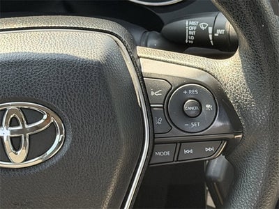 2019 Toyota CAMRY LE