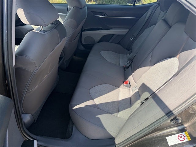 2019 Toyota CAMRY LE